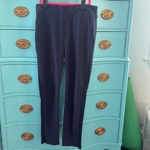 Athleta Brooklyn size 4